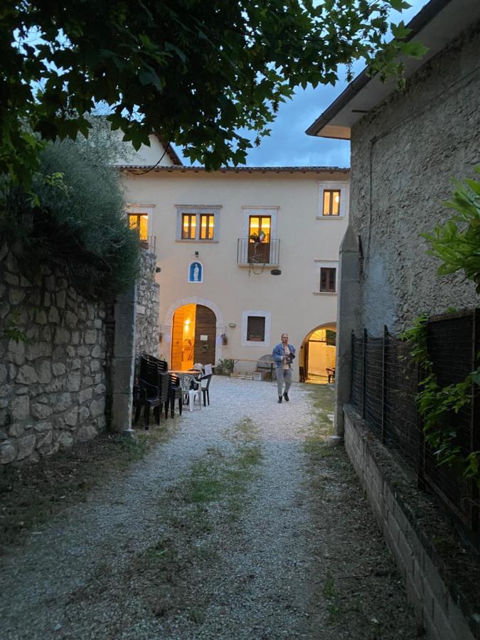 Hotel Dimora Dell'Arte Navelli Zewnętrze zdjęcie